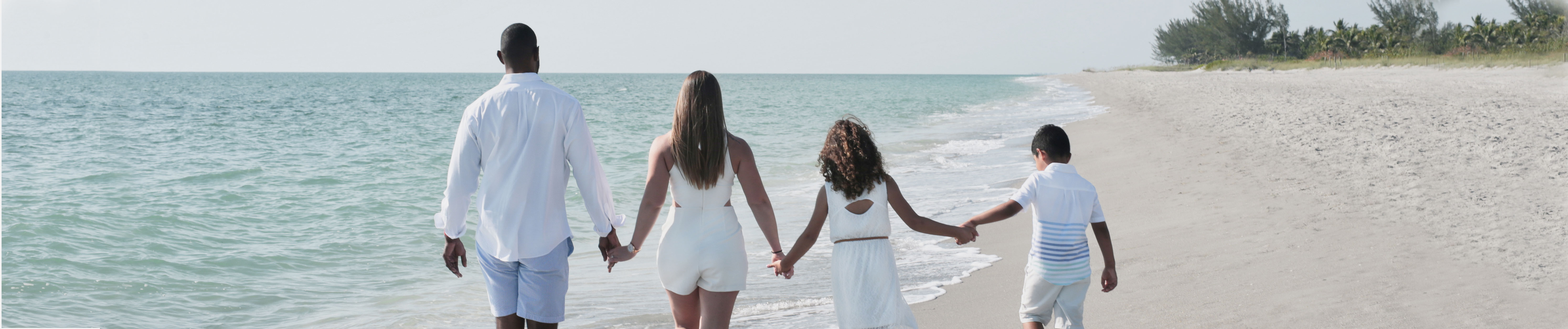 family-travel-banner2